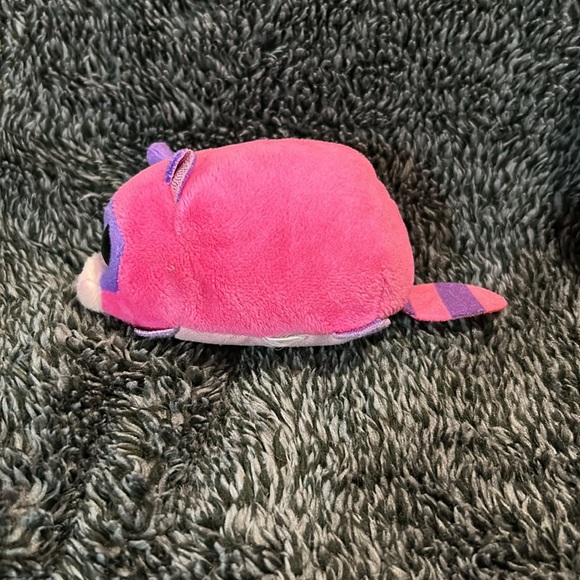 Teeny TY | Stackable | “Ruger” the Racoon - Picture 2 of 3